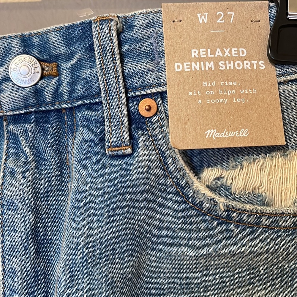 NWT Madewell Relaxed Destructed Edition Denim Shorts - Picture 2 of 6